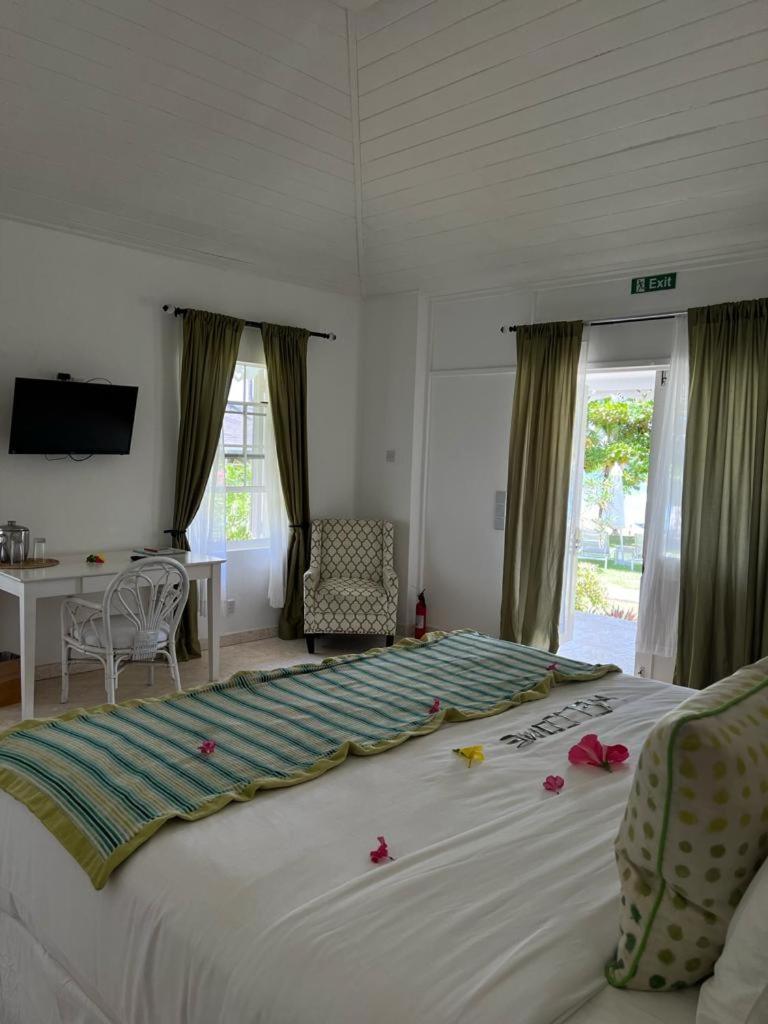 Bequia Plantation Hotel Port Elizabeth المظهر الخارجي الصورة
